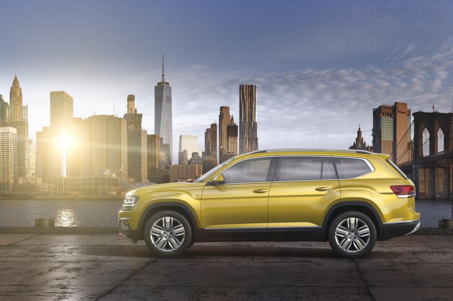  Volkswagen Atlas V6 2017 года  (фото 24 из 46)